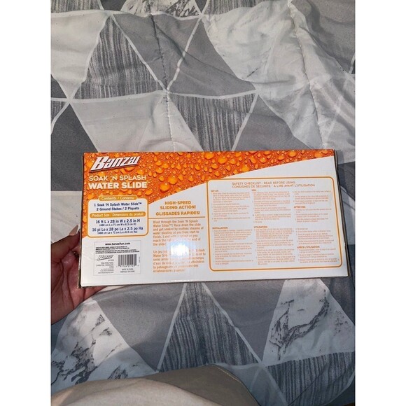 Banzai Soak N Splash Water Slide Slip N Slide 16' x 28" Summer Toys - Picture 3 of 6